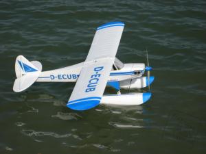 easycub_wasserflug_002_1.jpg