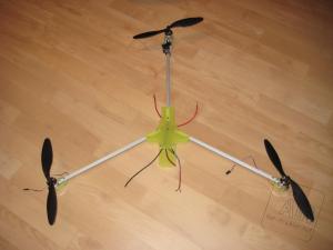 tricopter_02.jpg